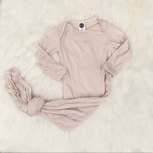 KB Cute Designs knotted baby gown